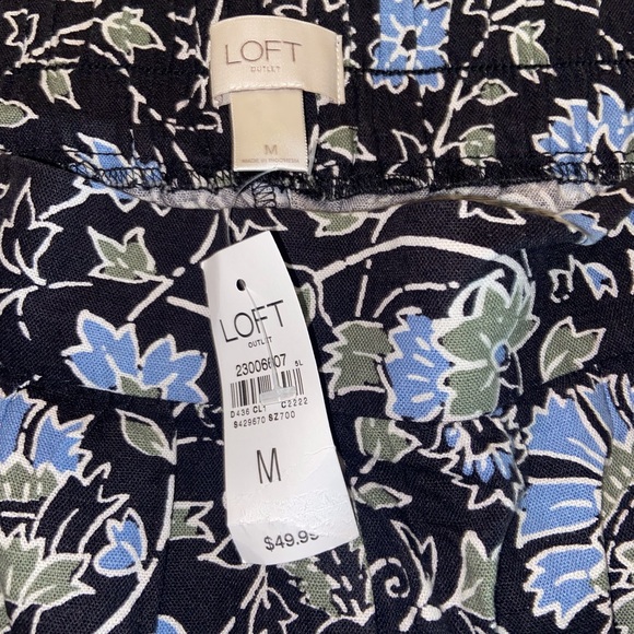 NWT Loft Outlet skirt - Picture 3 of 3